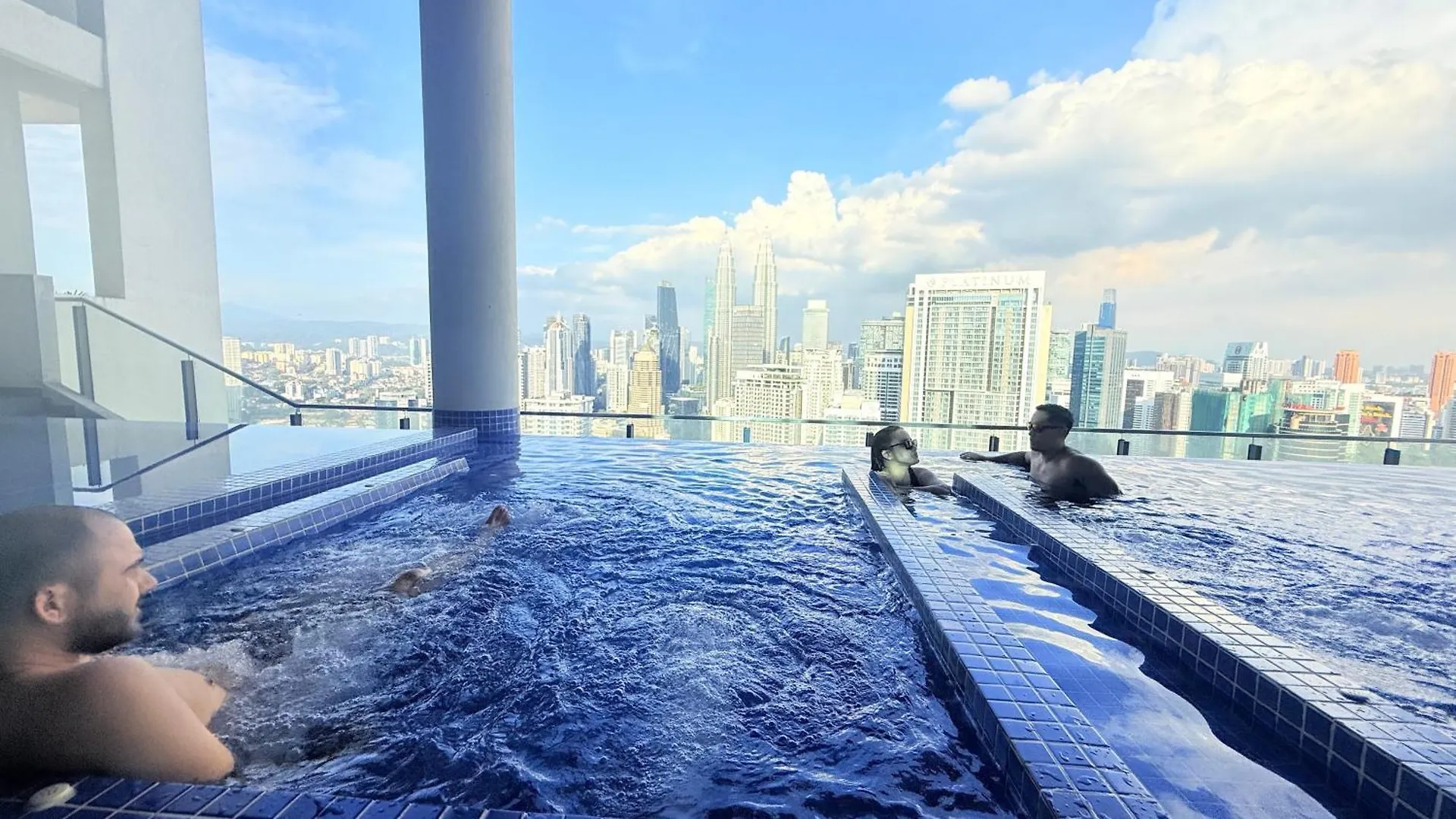 公寓 Sky Pools Colony Suites Klcc 吉隆坡 马来西亚