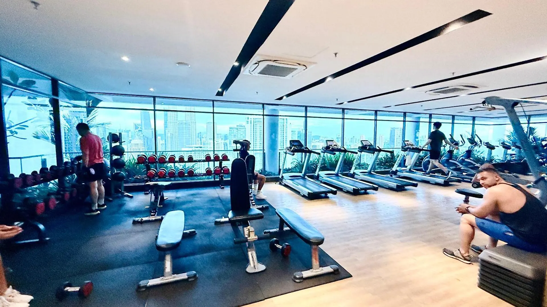 Sky Pools Colony Suites Klcc Kuala Lumpur Apartment