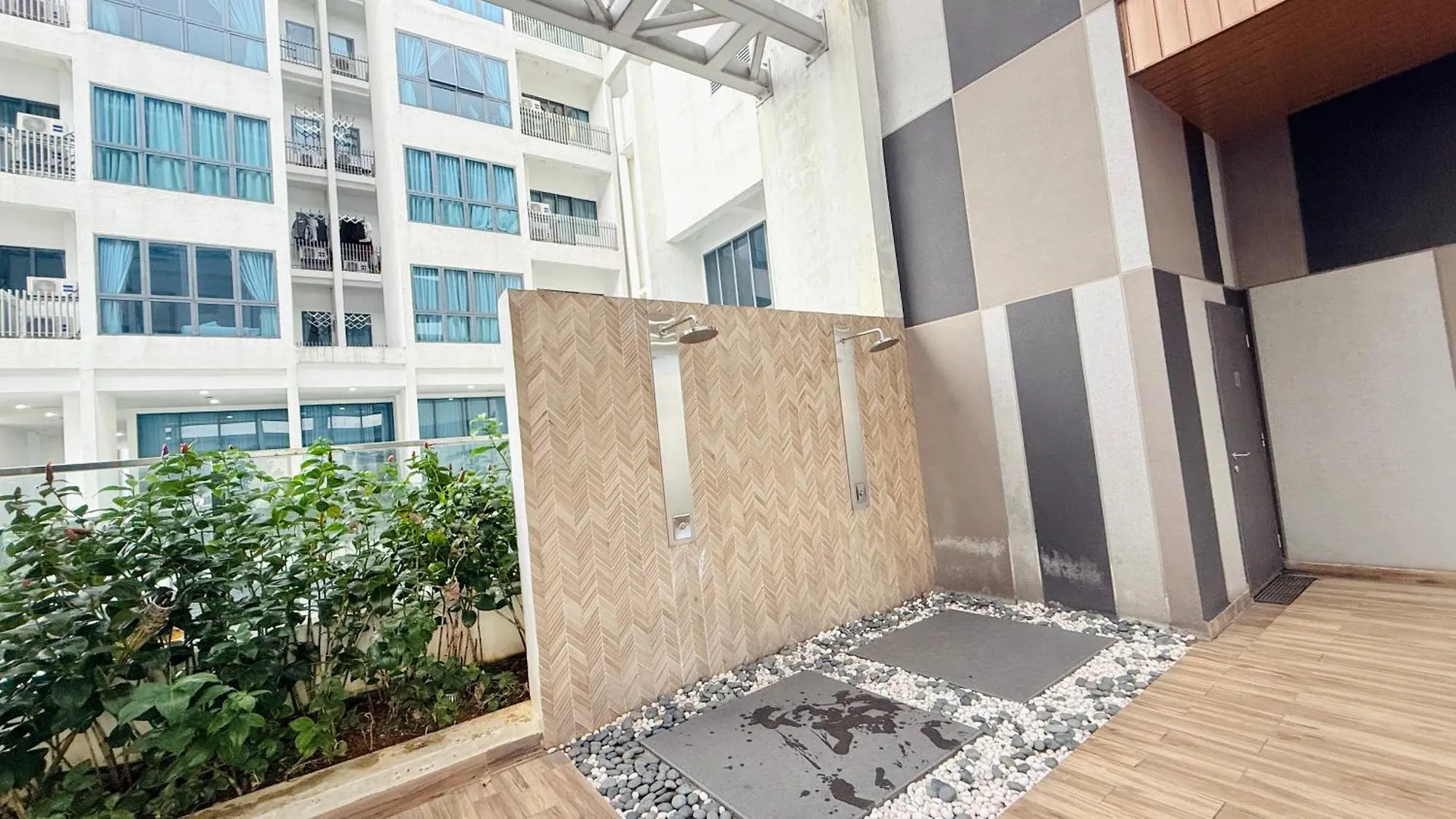 Sky Pools Colony Suites Klcc Kuala Lumpur Apartment
